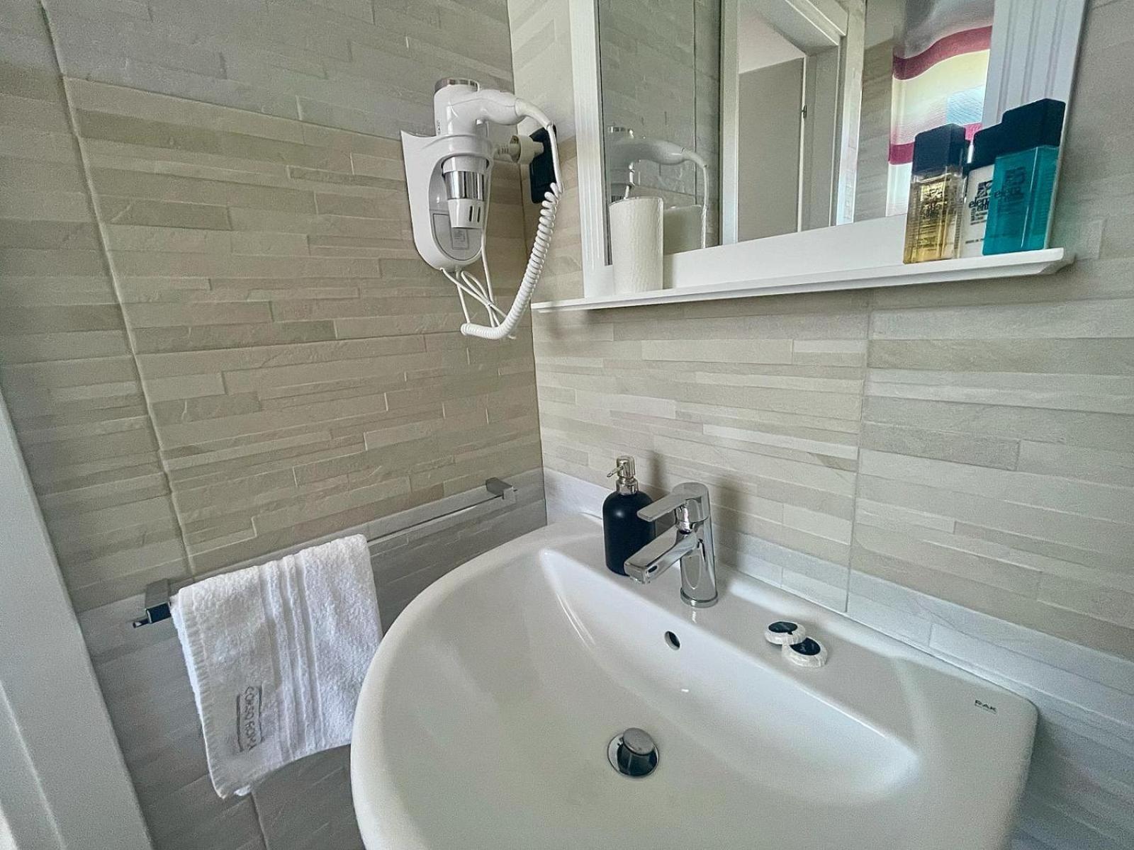 B&B Corso Roma Apricena מראה חיצוני תמונה